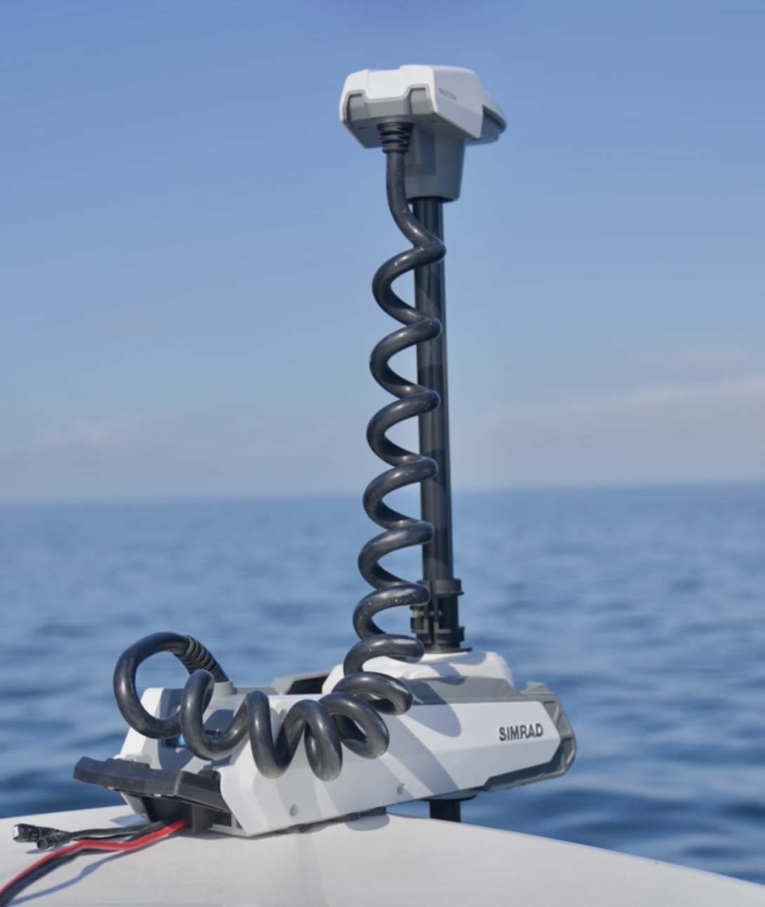 Simrad new RECON Saltwater 72†trolling motor